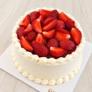 Strawberry Creme Cake